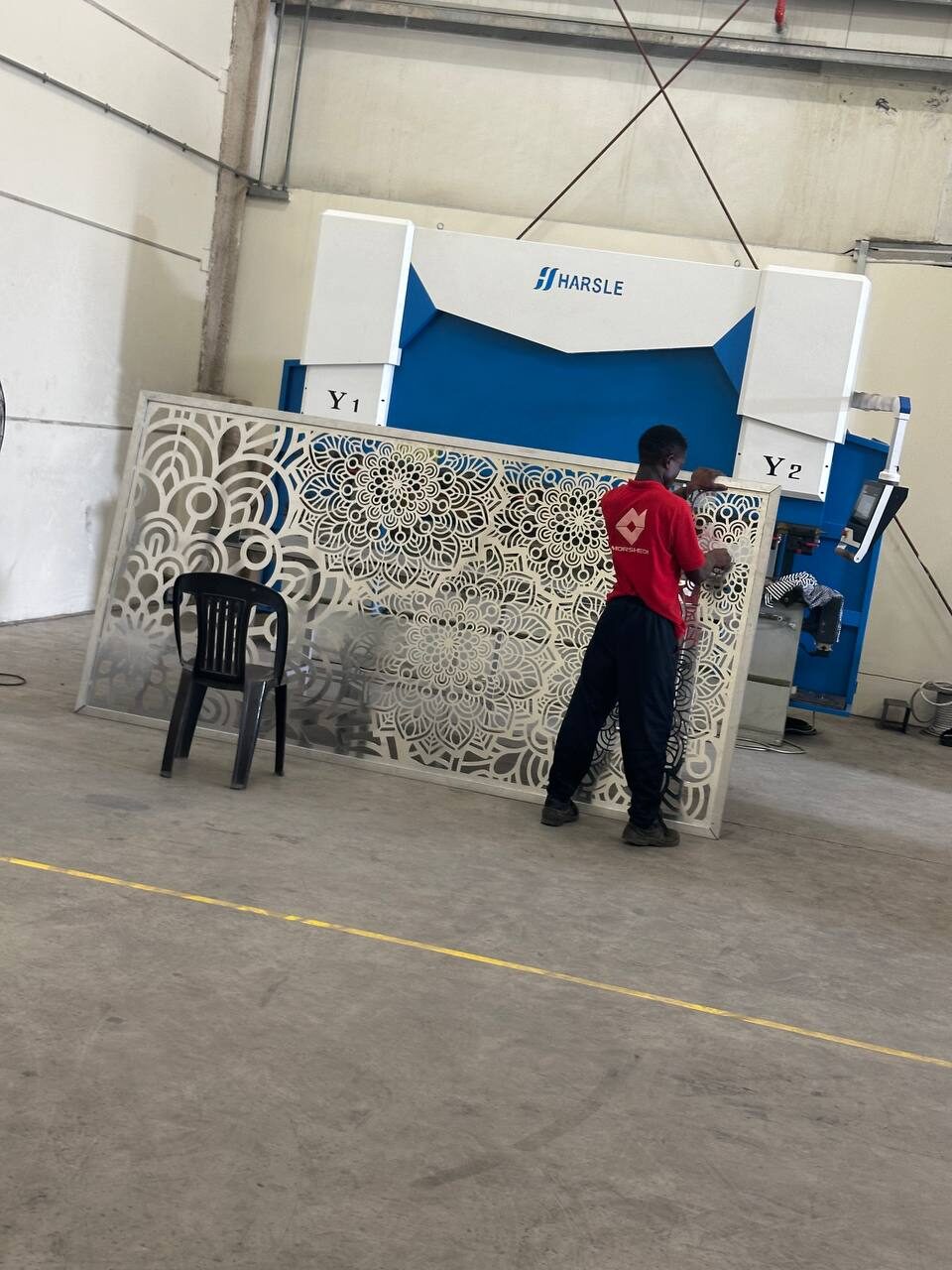 Screen partition detail